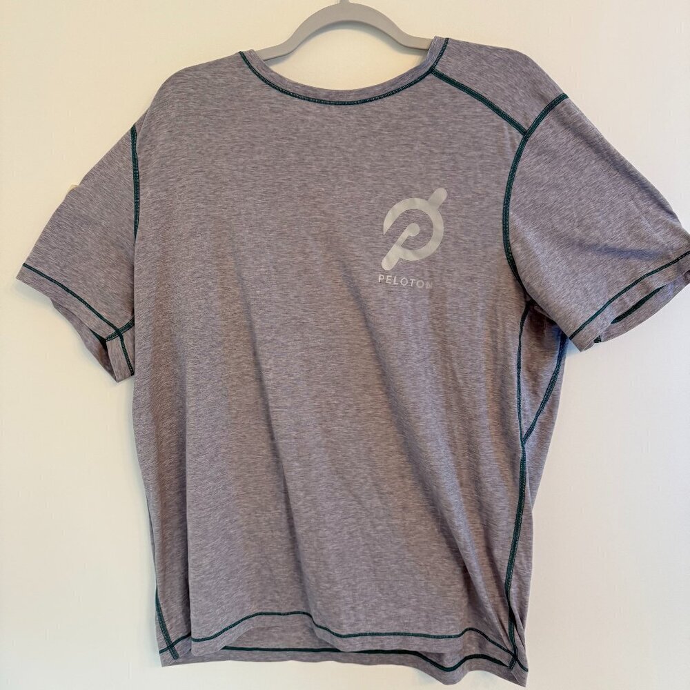 🚴‍♂️ Peloton x Solfire Gray Performance Tee - Men’s XL